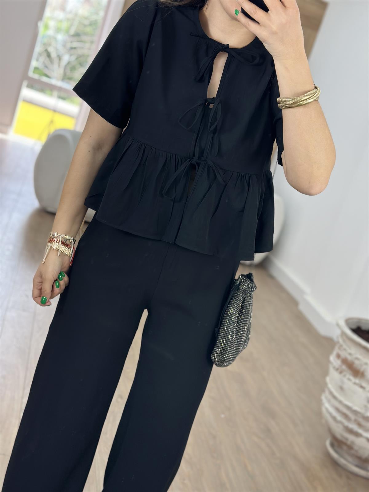 Önü Bağlamalı Volan Detaylı Takım