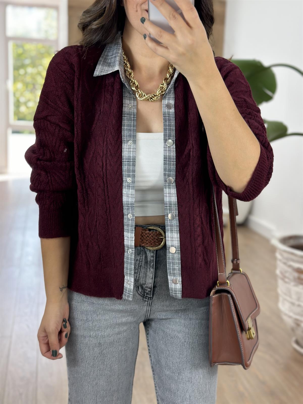 Önü Çıt Çıtlı Gömlek Yaka Triko Hırka - Bordo