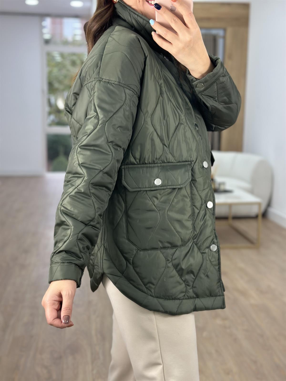 Önü Düğmeli Kapitone Mont-Haki