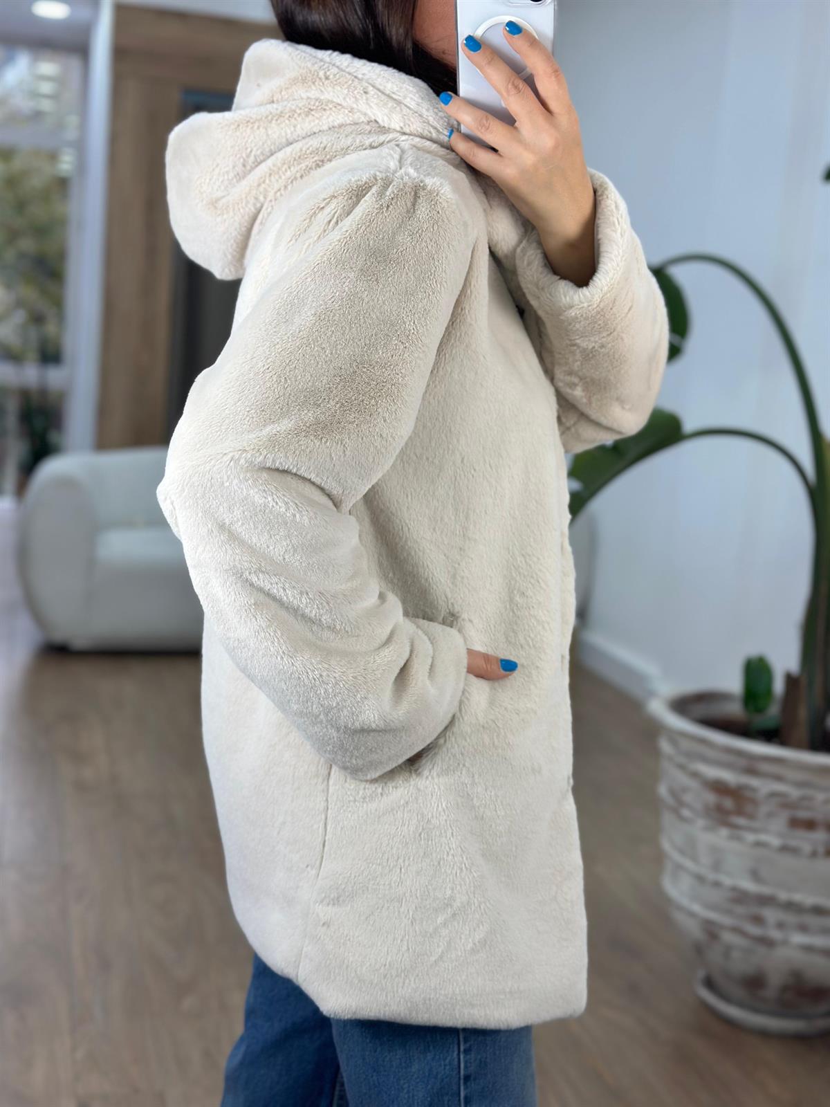 Önü Çıtçıtlı Kapüşonlu Peluş Kürk-Taş