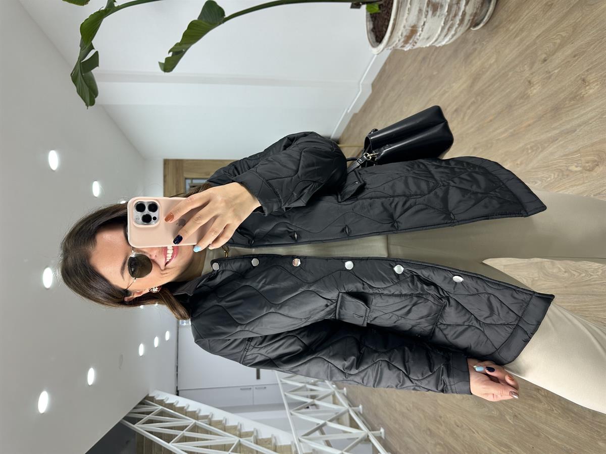 Önü Düğmeli Kapitone Mont-Siyah