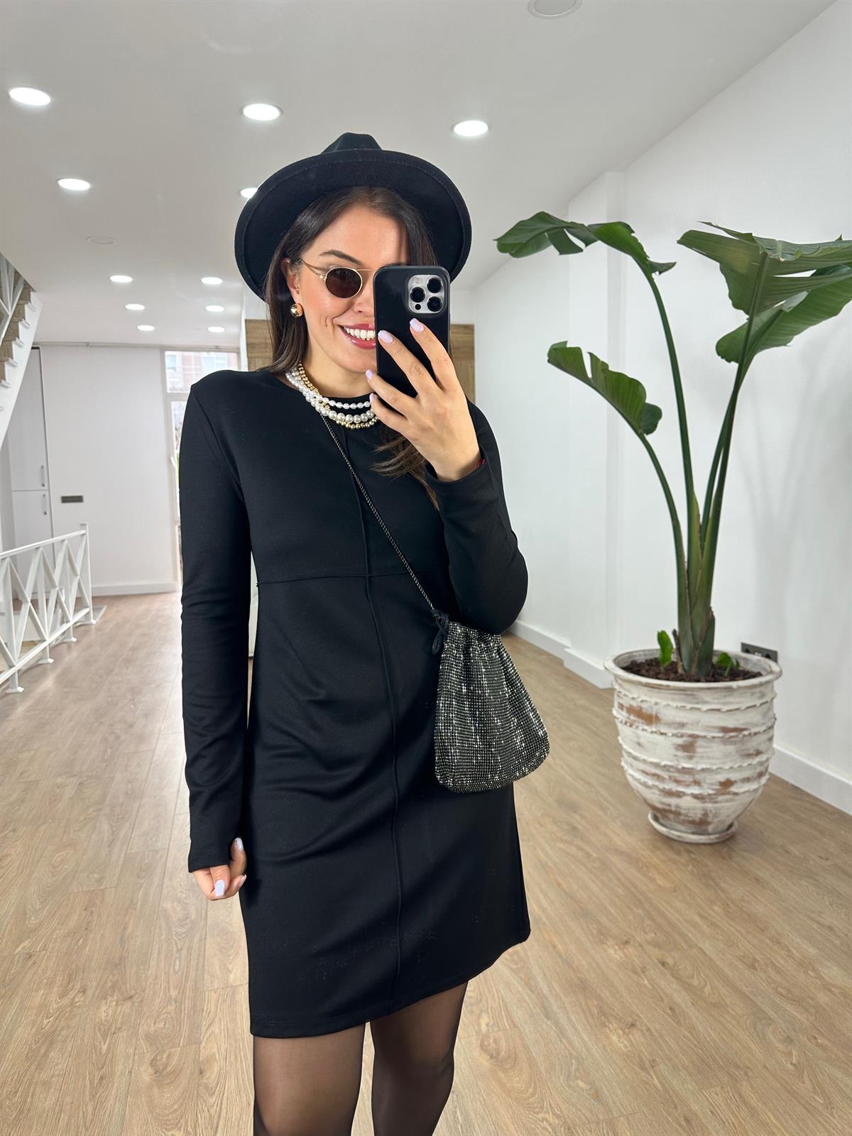 Önü Dikiş Detaylı Full Likralı Uzun Kol Elbise