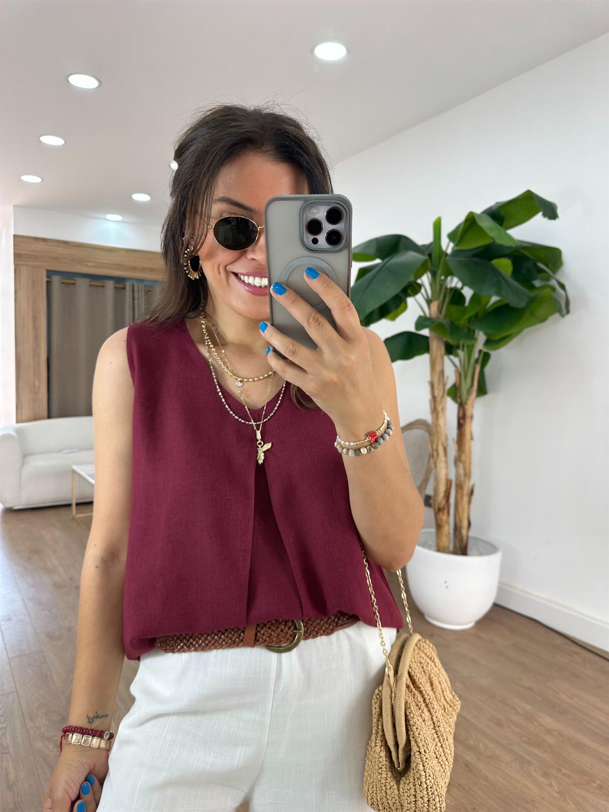 Önü Dikiş Detaylı Keten Bluz - Bordo