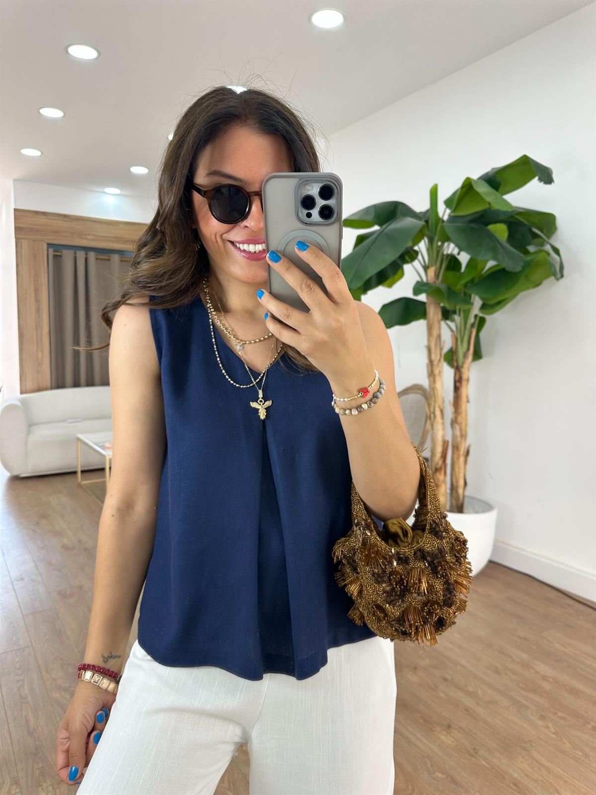 Önü Dikiş Detaylı Keten Bluz - Lacivert