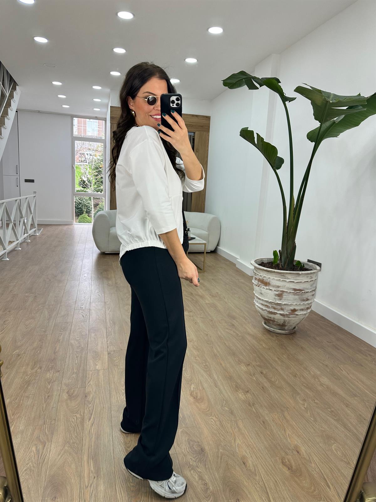 Önü Dikişli Modal Pantolon-Siyah