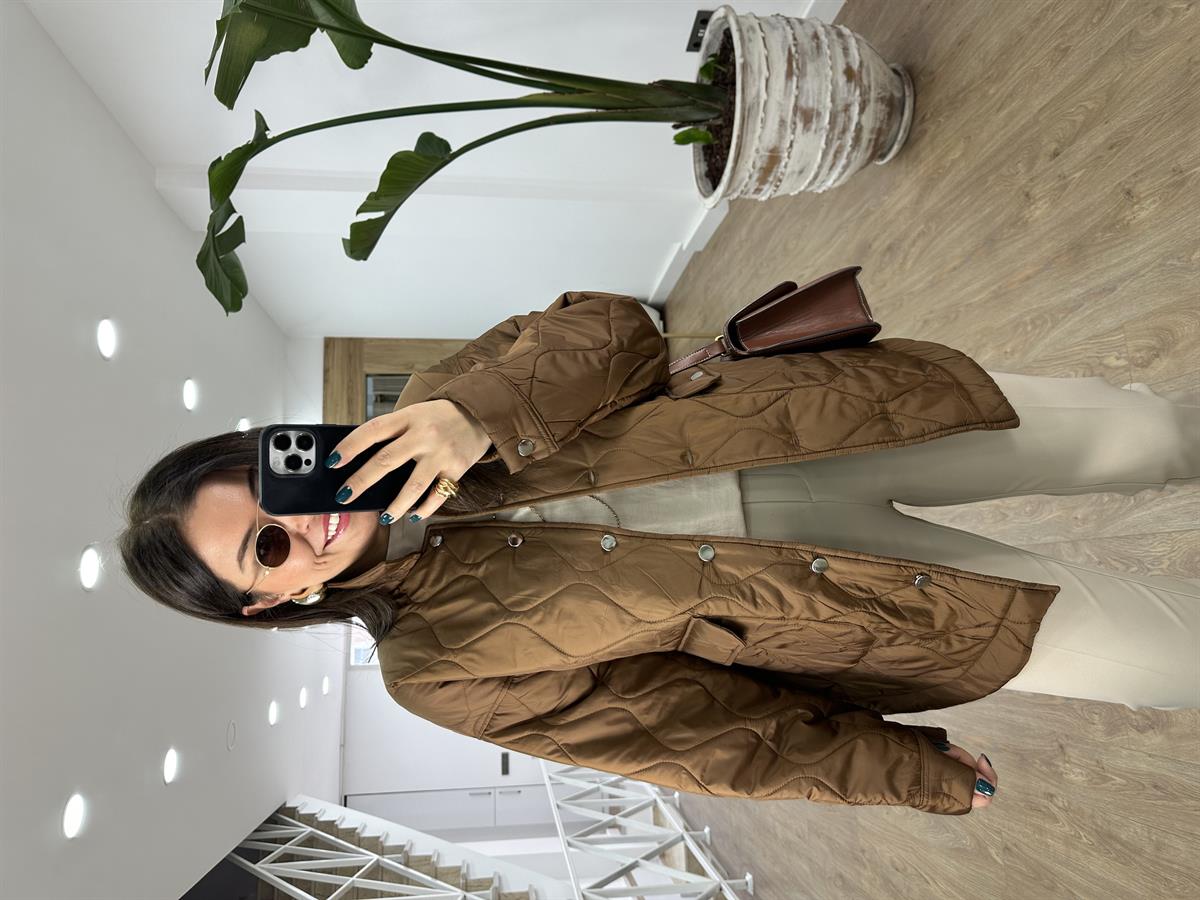 Önü Düğmeli Kapitone Mont-Kahverengi