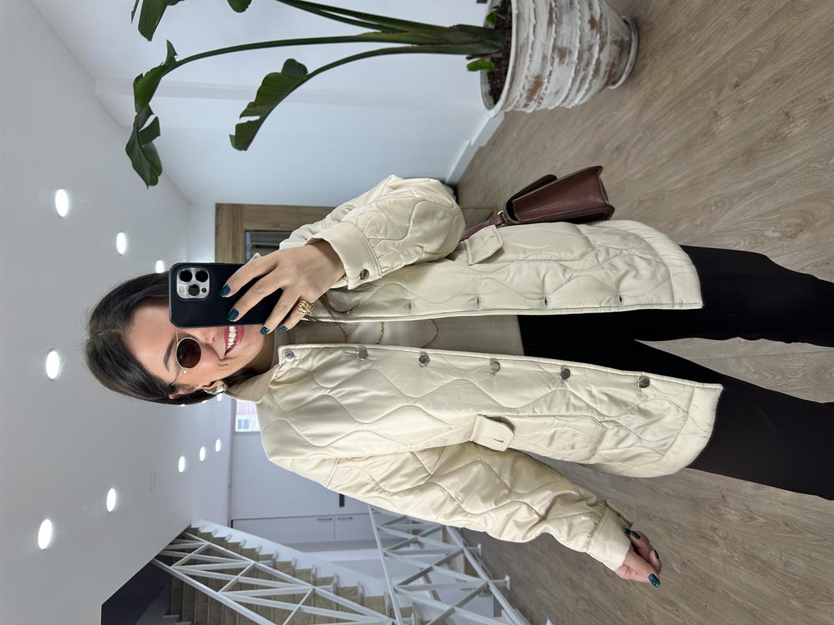 Önü Düğmeli Kapitone Mont-Taş