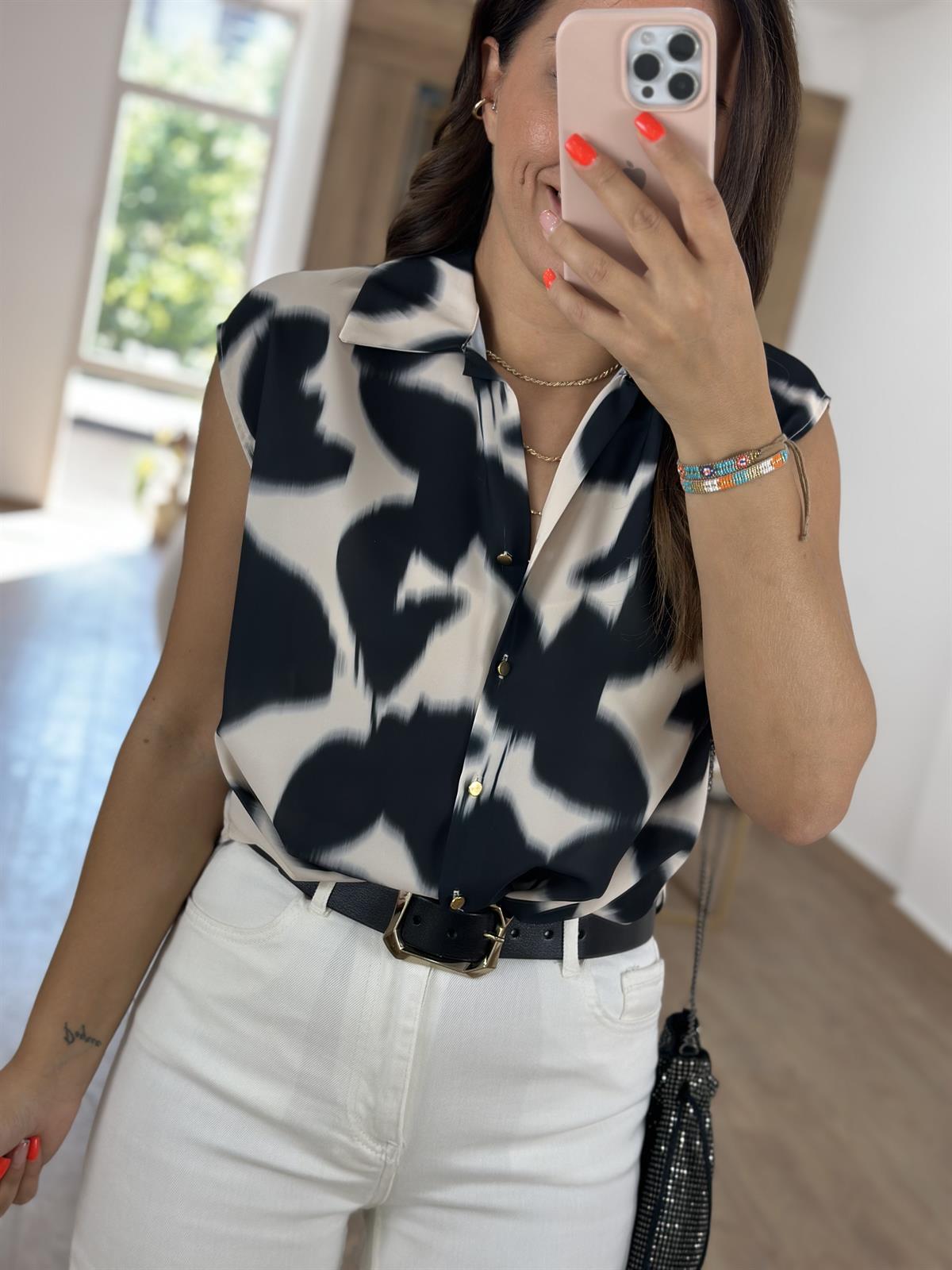 Önü Düğümlü Batik Desen Gömlek-Siyah