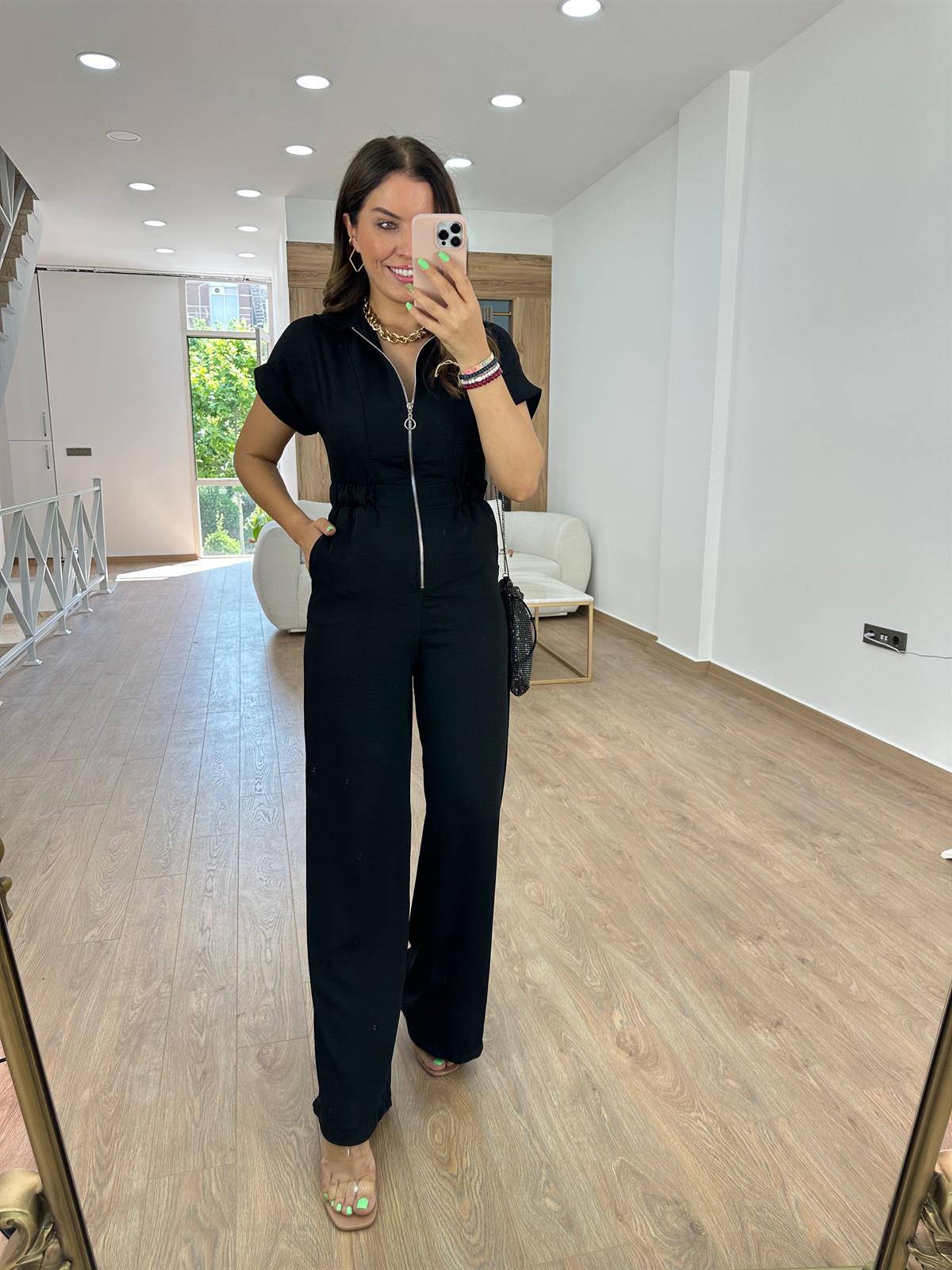 Önü Fermuarlı Beli Lastikli Tulum-Siyah