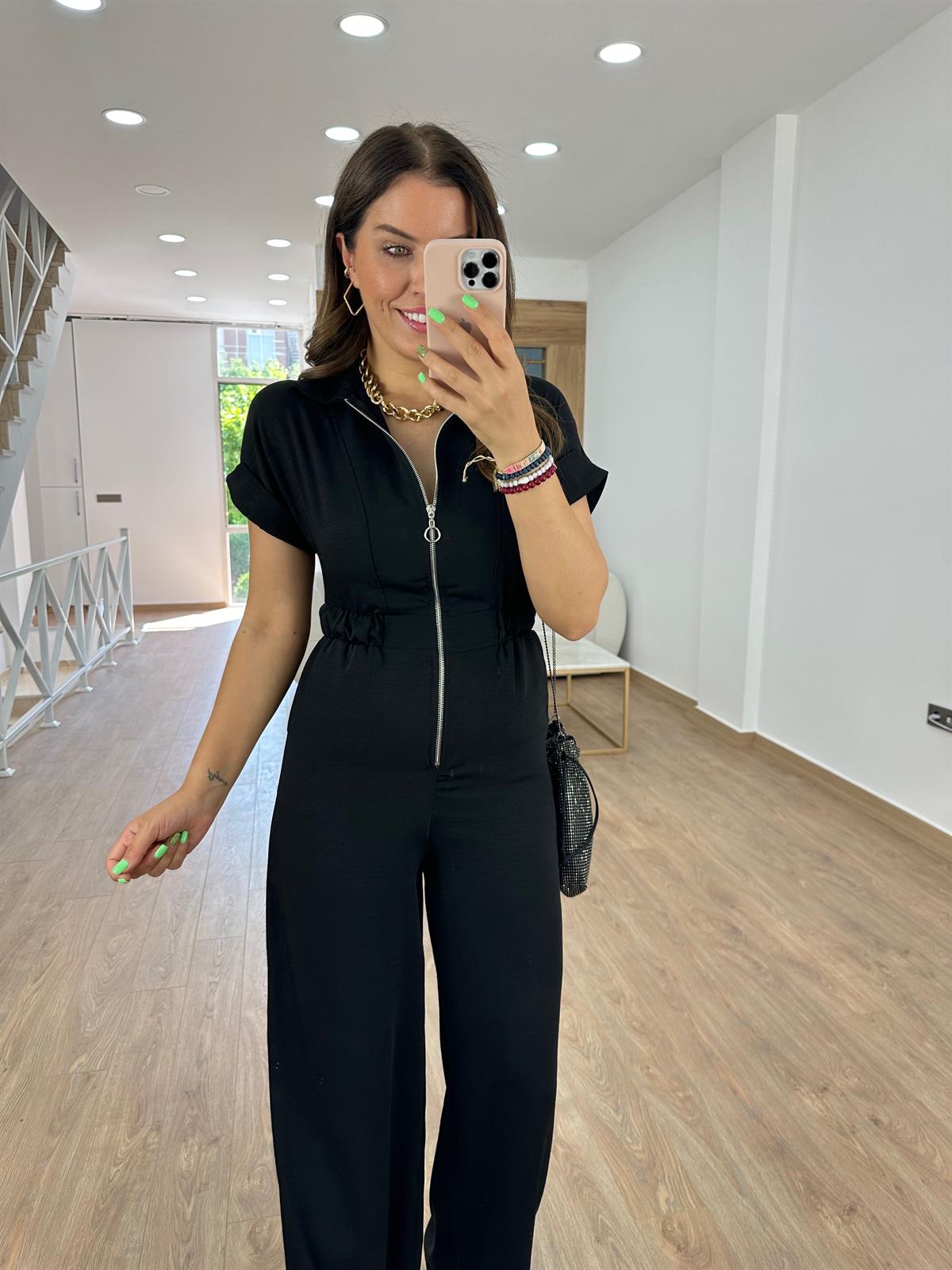 Önü Fermuarlı Beli Lastikli Tulum-Siyah