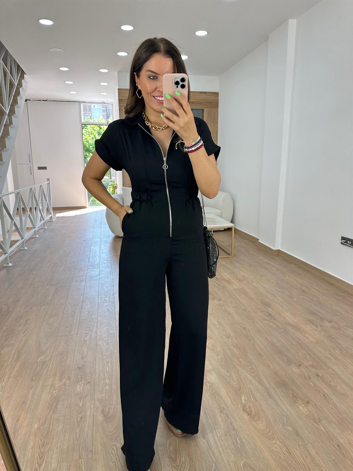 Önü Fermuarlı Beli Lastikli Tulum-Siyah