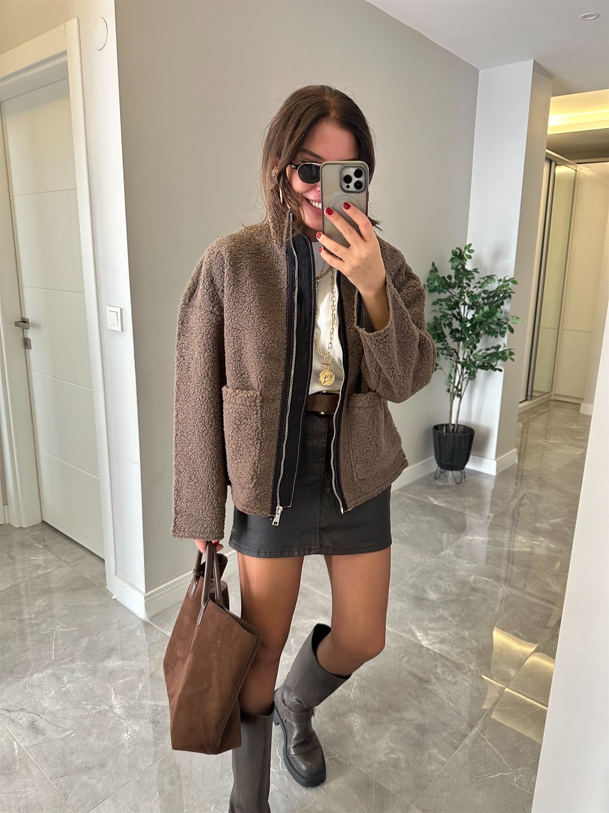 Önü Fermuarlı Biyeli Teddy Mont - Vizon 