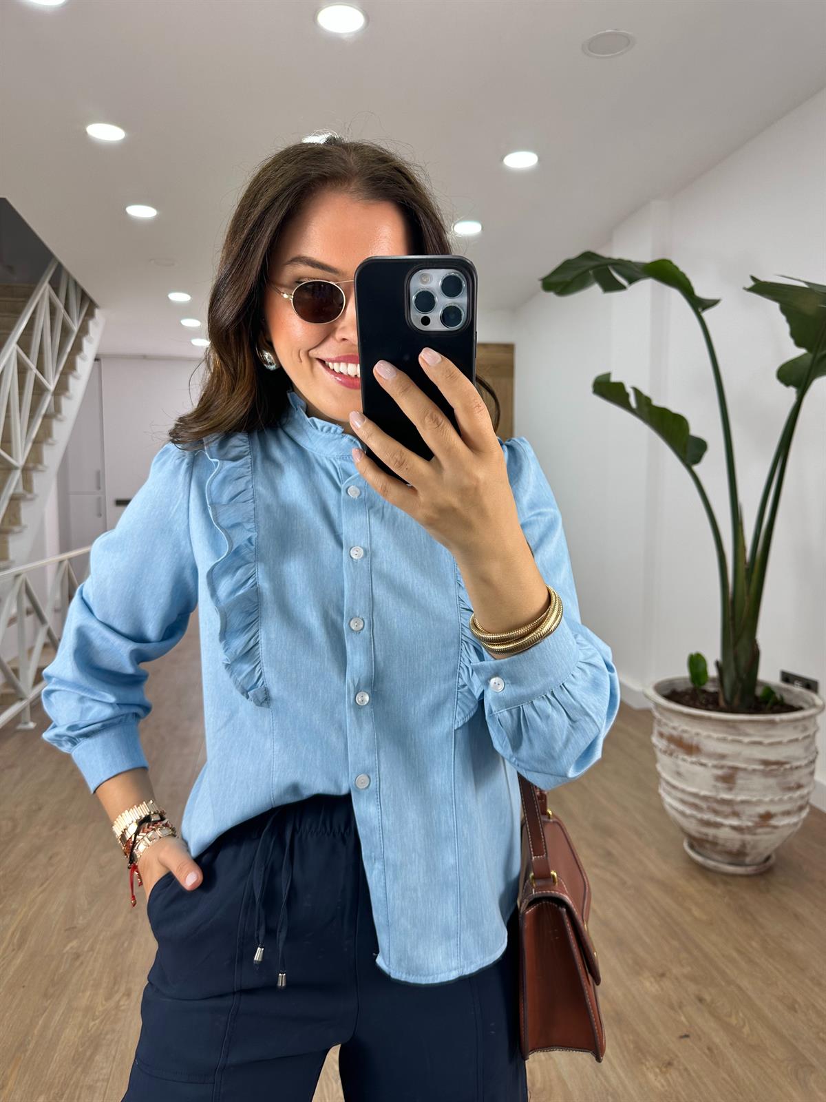 Önü Fırfırlı Tencel Gömlek