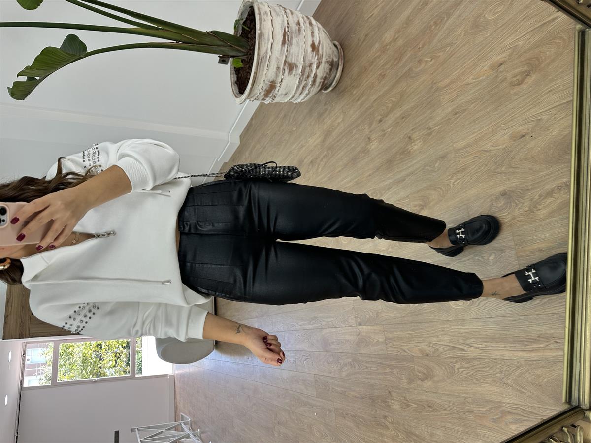 Önü Flatolu Metalik Pantolon-Siyah