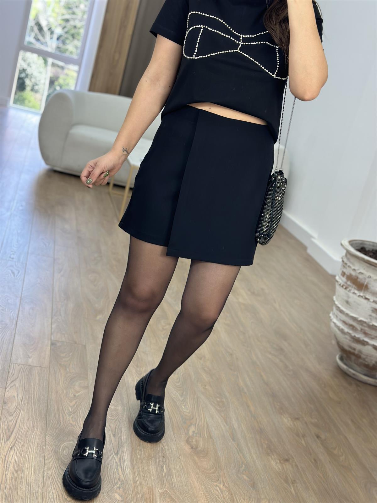 Önü Kapamalı Şort Etek