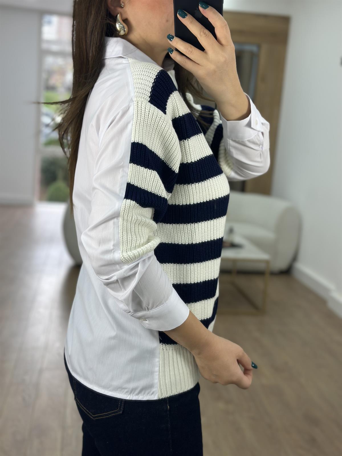 Önü Triko Detaylı Poplin Gömlek