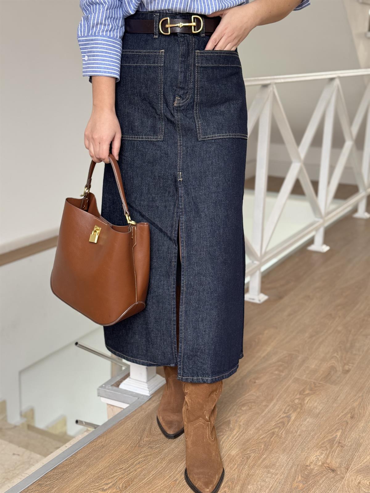 Önü Yırtmaçlı Cep Detaylı Denim Etek