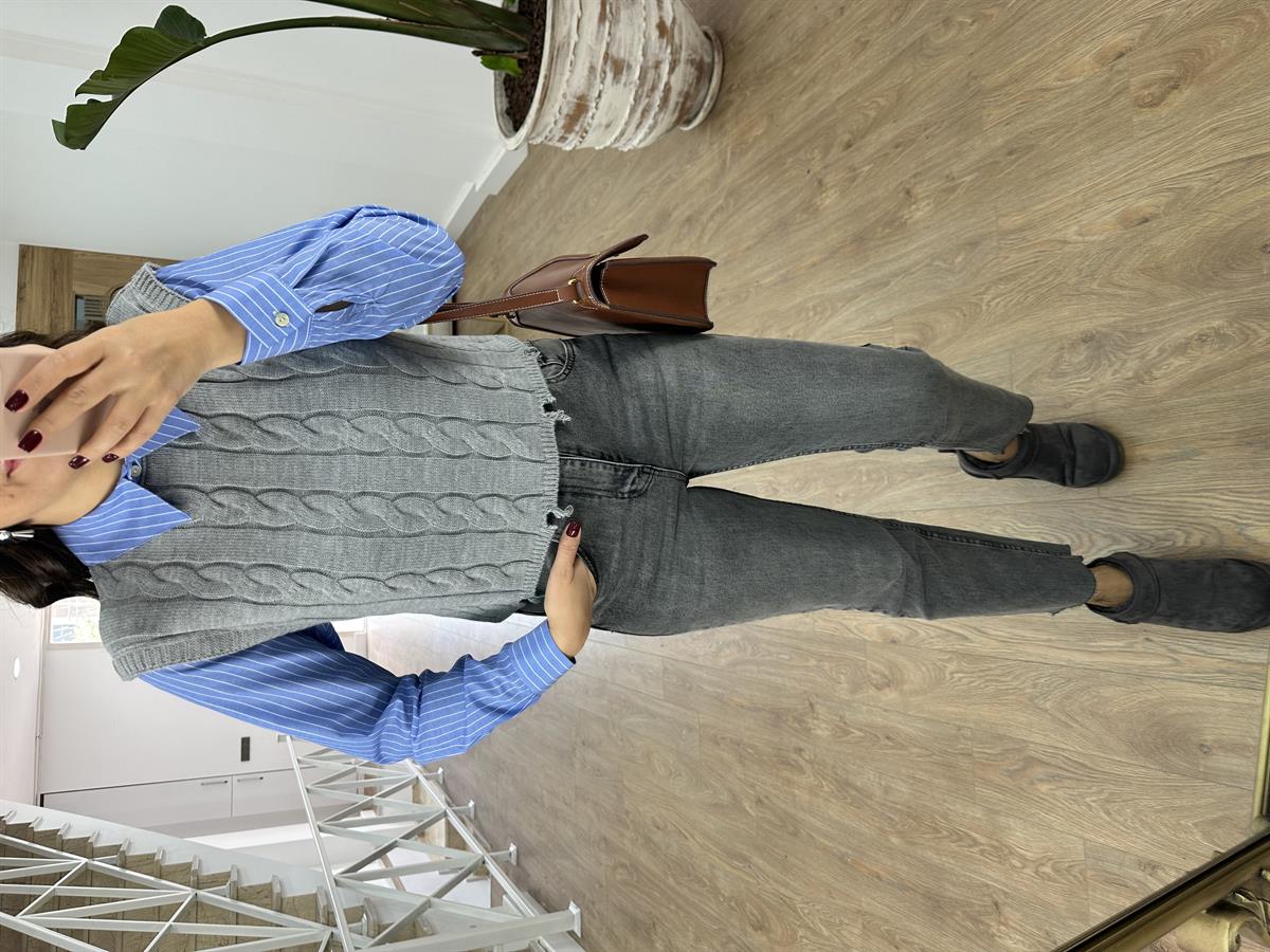 Örgü Desen Süveterli Poplin Gömlek