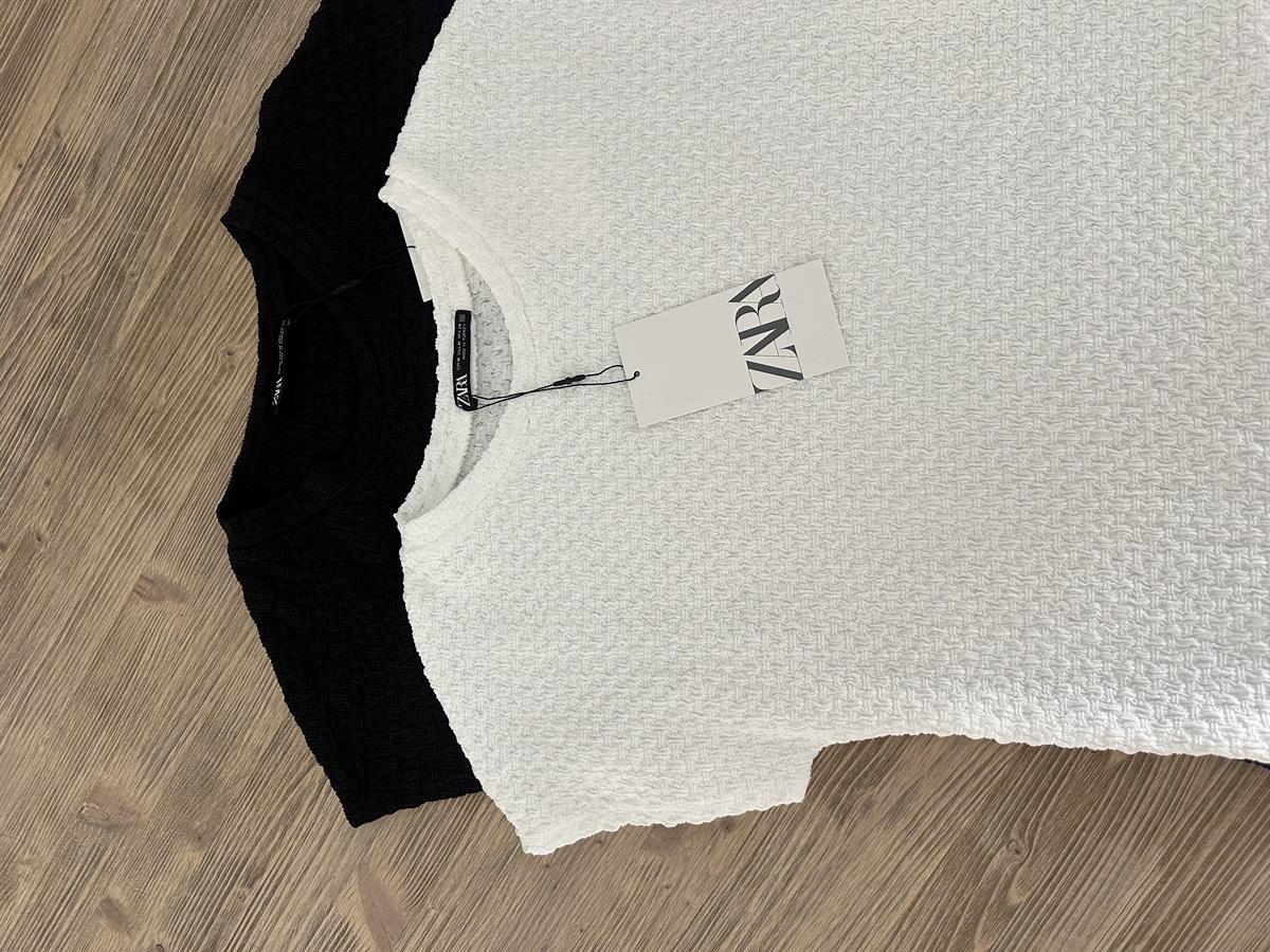 Orijinal Marka Kendinden Desenli Tshirt - Beyaz