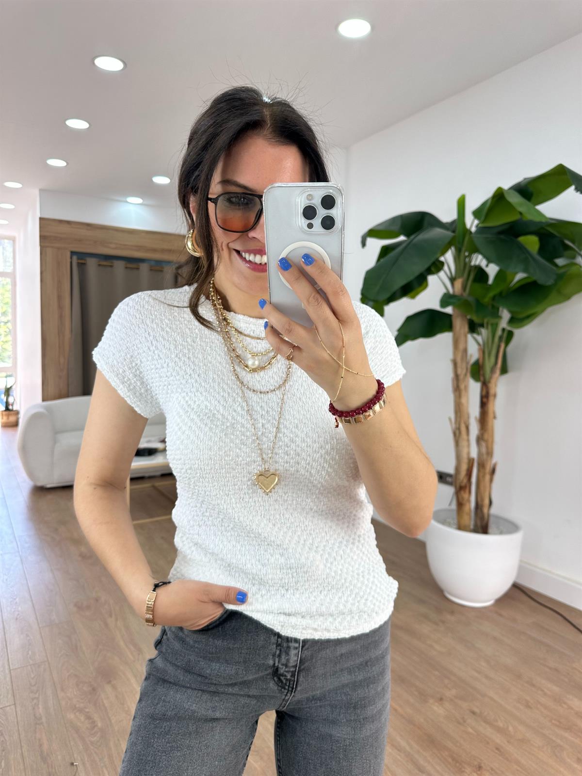 Orijinal Marka Kendinden Desenli Tshirt - Beyaz