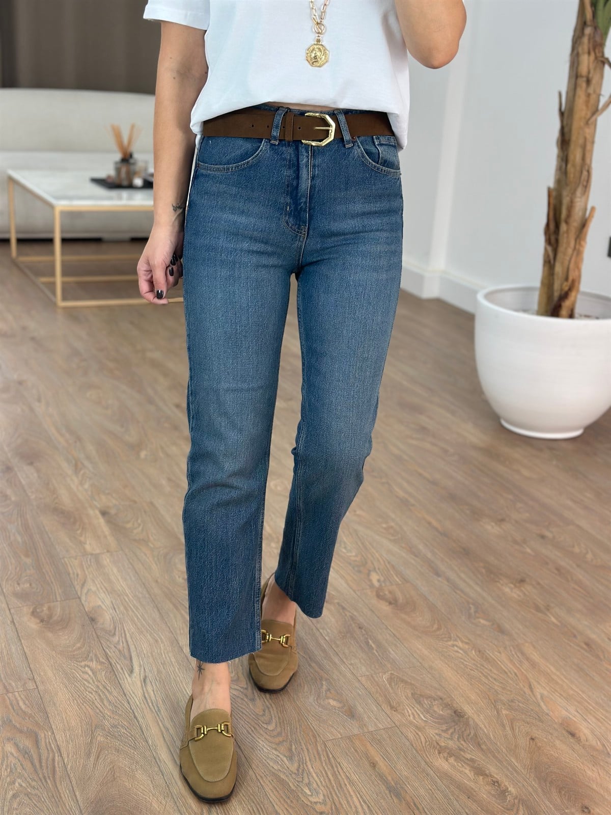 Orijinal Marka Kesik Paça Jean - Tint