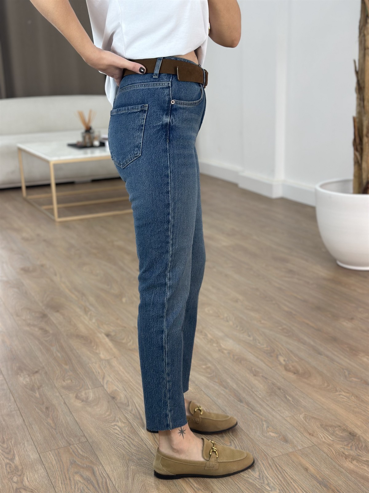 Orijinal Marka Kesik Paça Jean - Tint