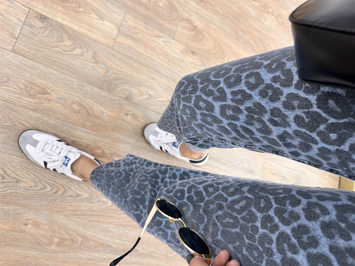 Orijinal Marka Likralı Mavi Leopar Jean