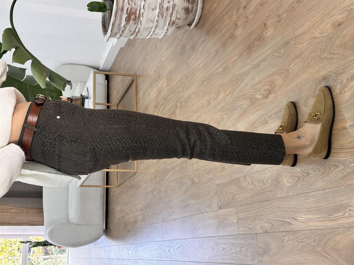 Orijinal Marka Likralı Yılan Desen Boyfit Jean-Haki