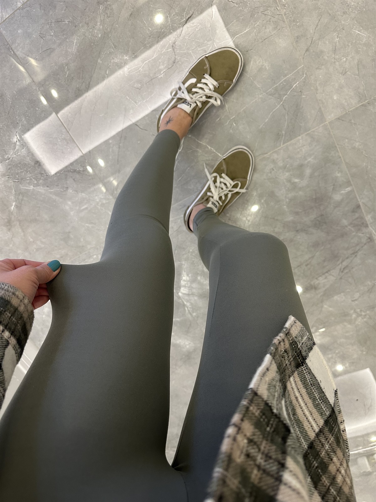 Orijinal Marka Toparlayıcı Tayt - Haki