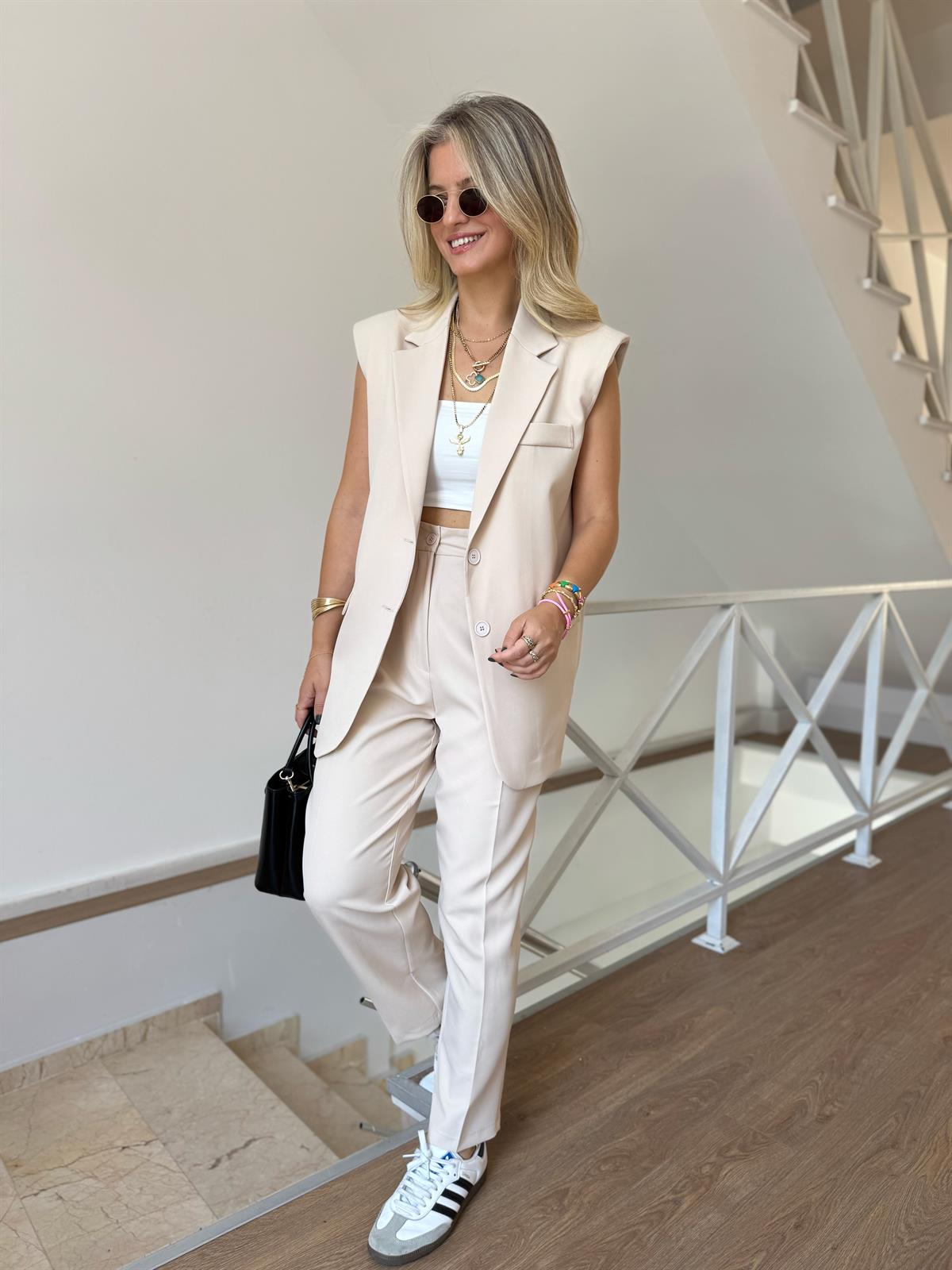 Orijinal Marka Yelek Pantolon Takım - Bej