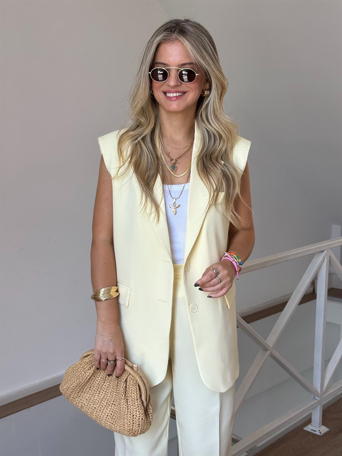 Orijinal Marka Yelek Pantolon Takım - Sarı