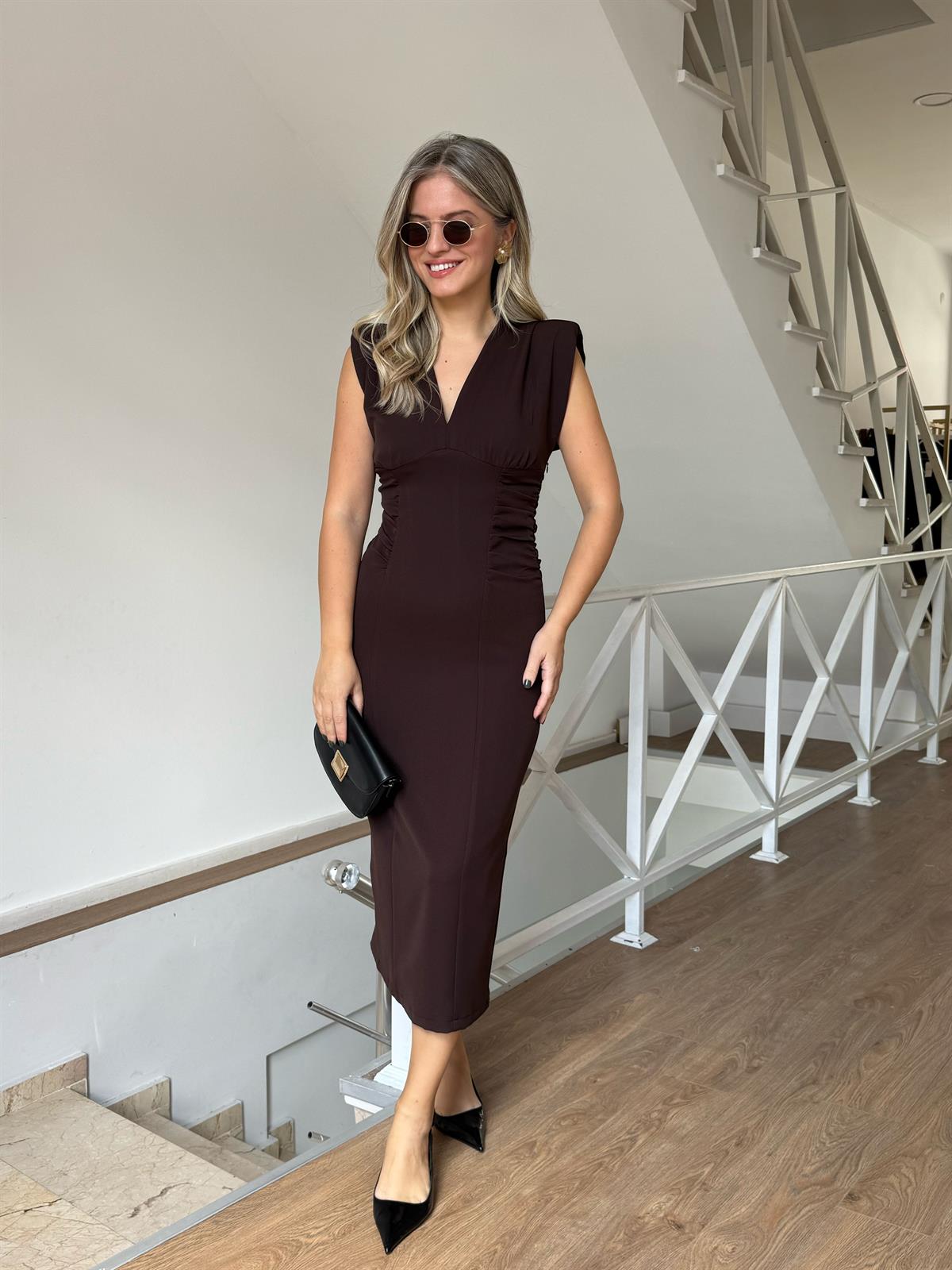 Orijinal Model Beli Drapeli Midi Elbise - Kahverengi