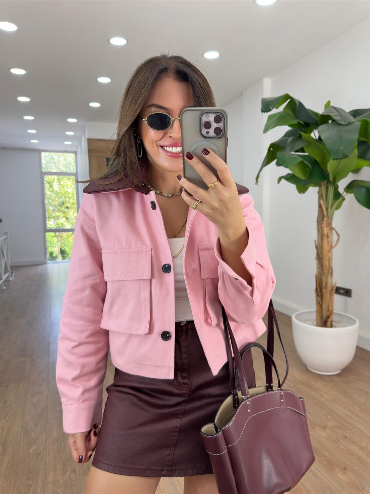 Orijinal Model Yakası Derili Gabardin Ceket 