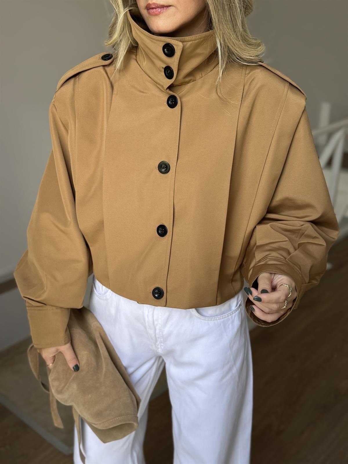 Orijinal Model Yüksek Yaka Astarlı Trençkot - Camel