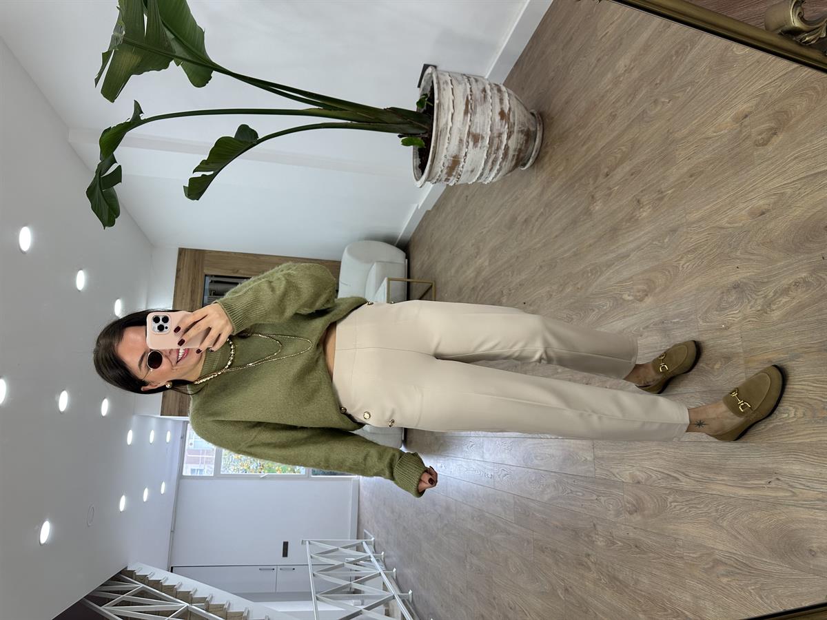 Orjinal Marka Arkası Lastikli Havuç Pantolon-Taş