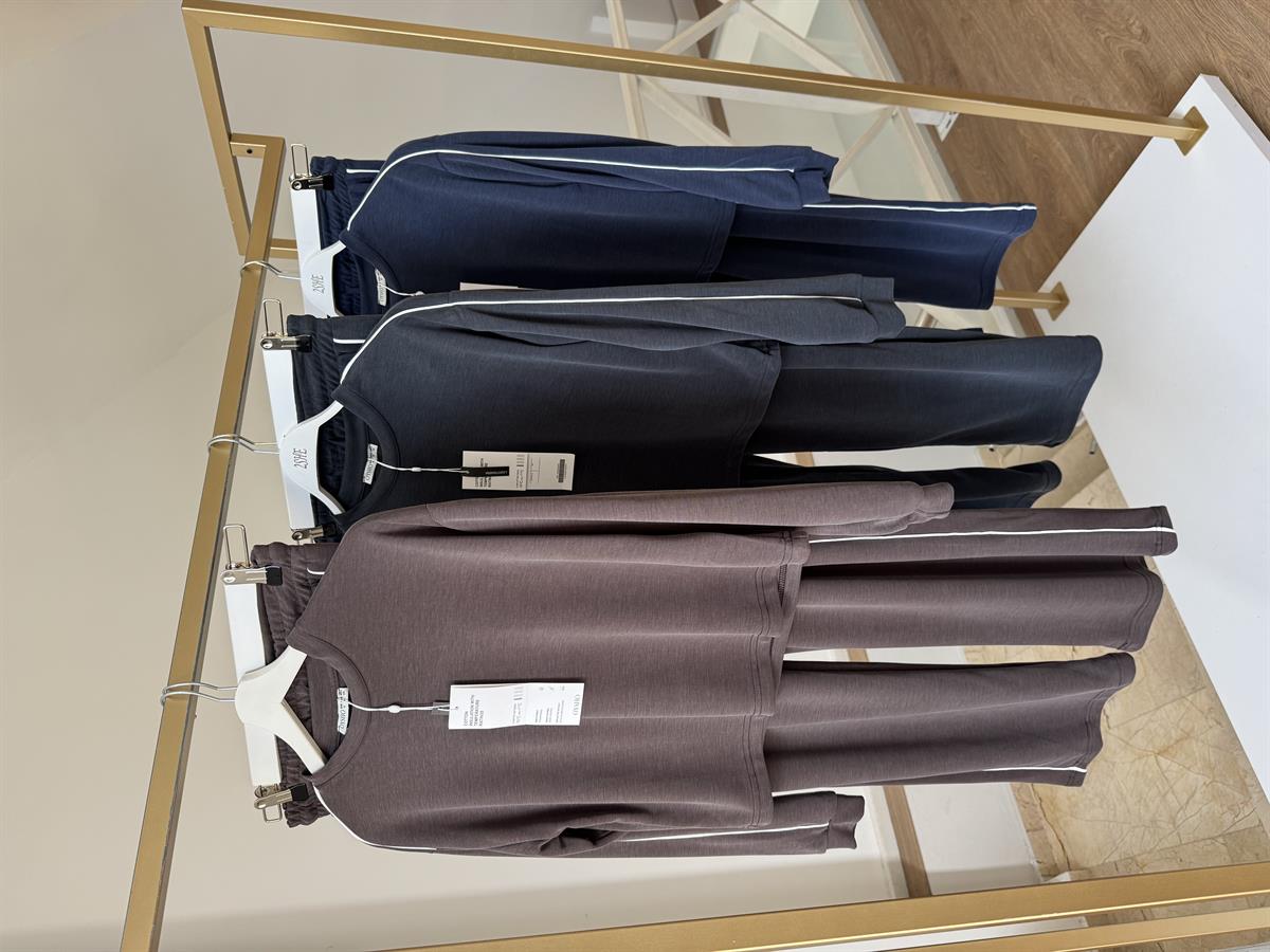 Orjinal Marka Bisiklet Yaka Çizgili Eşofman Takımı - Lacivert