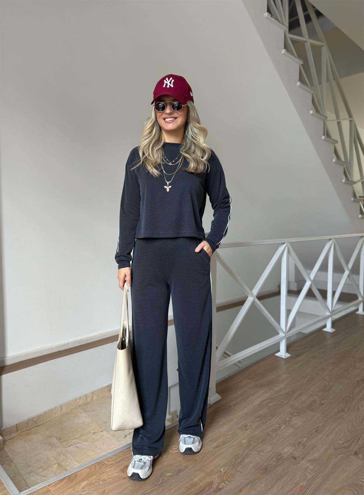 Orjinal Marka Bisiklet Yaka Çizgili Eşofman Takımı - Antrasit