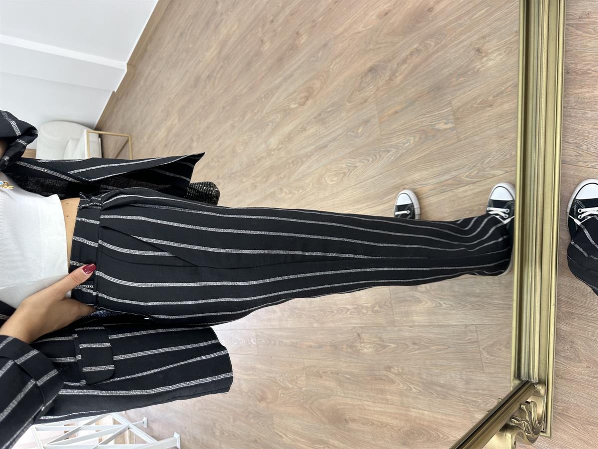 Orjinal Marka Ceketli Keten Takım-Siyah