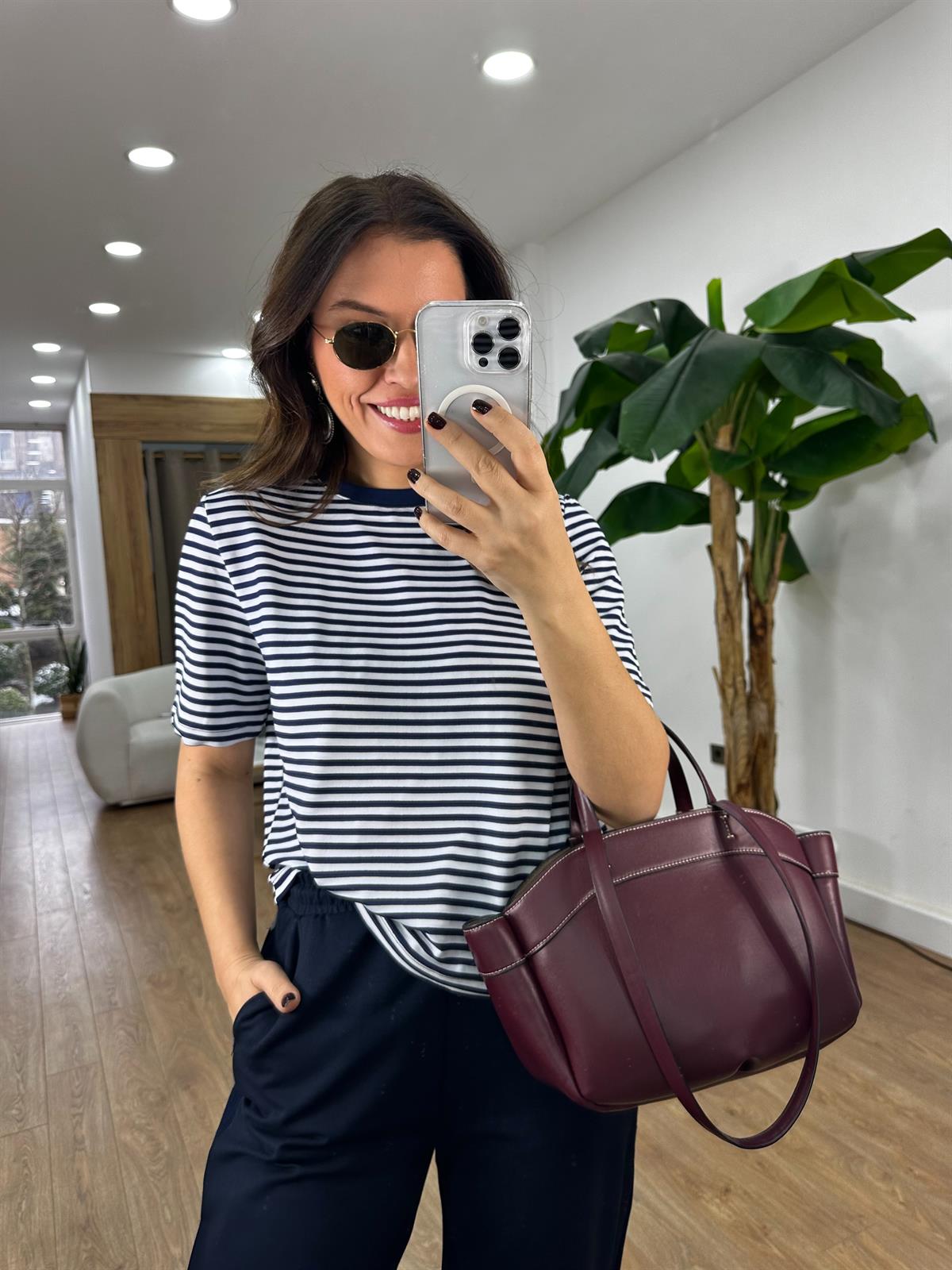 Orjinal Marka Çizgili Kısa Kollu Basic Tshirt - Lacivert