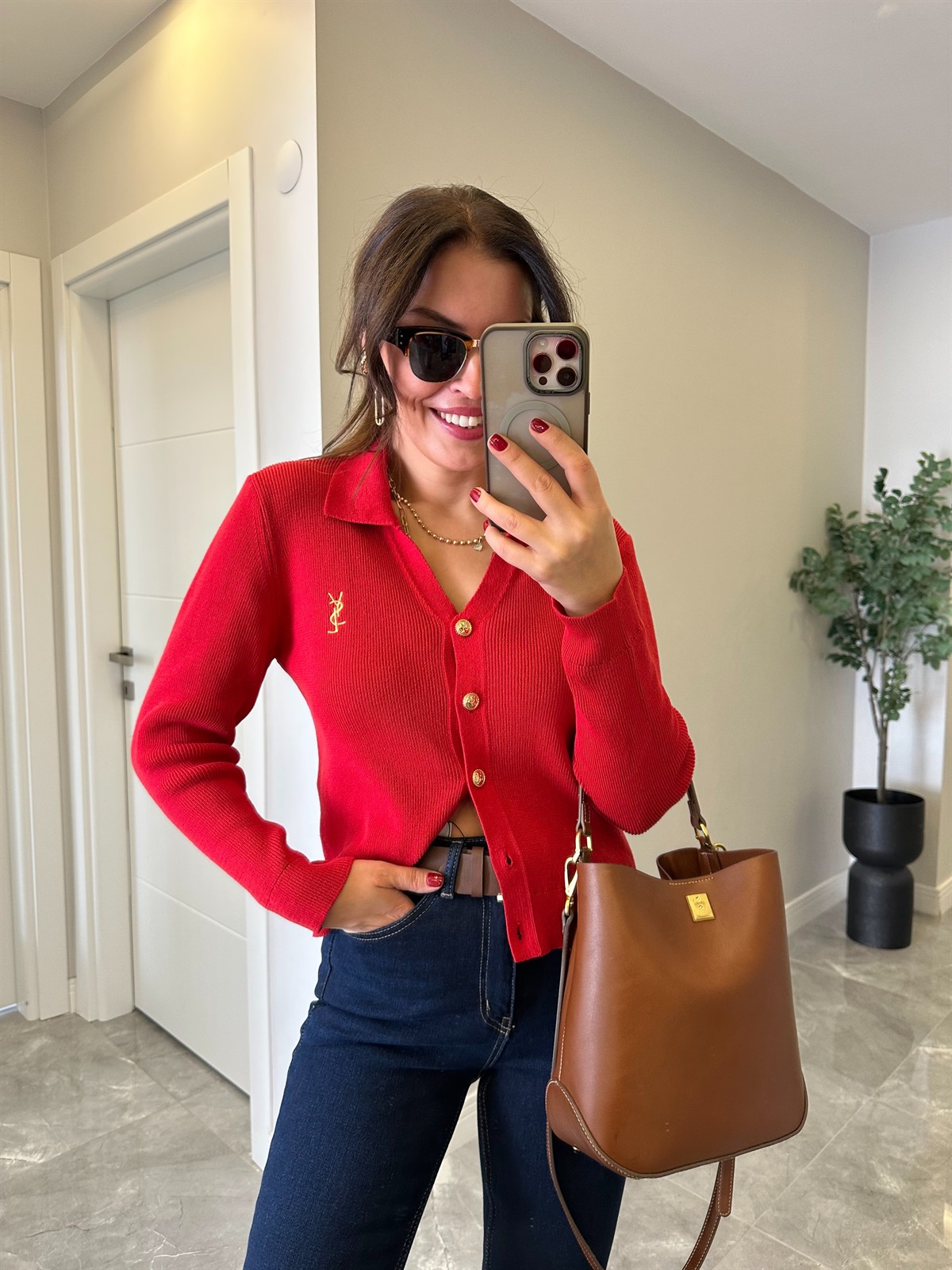 Orjinal Marka Gold Düğmeli Premium Hırka - Kırmızı