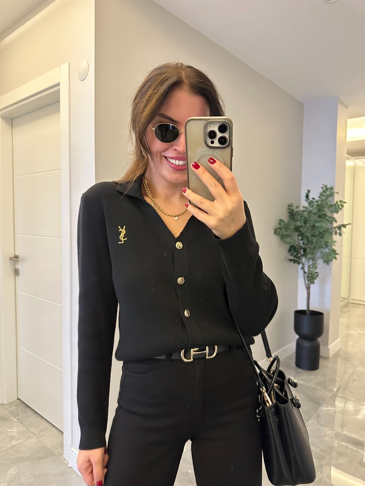 Orjinal Marka Gold Düğmeli Premium Hırka - Siyah