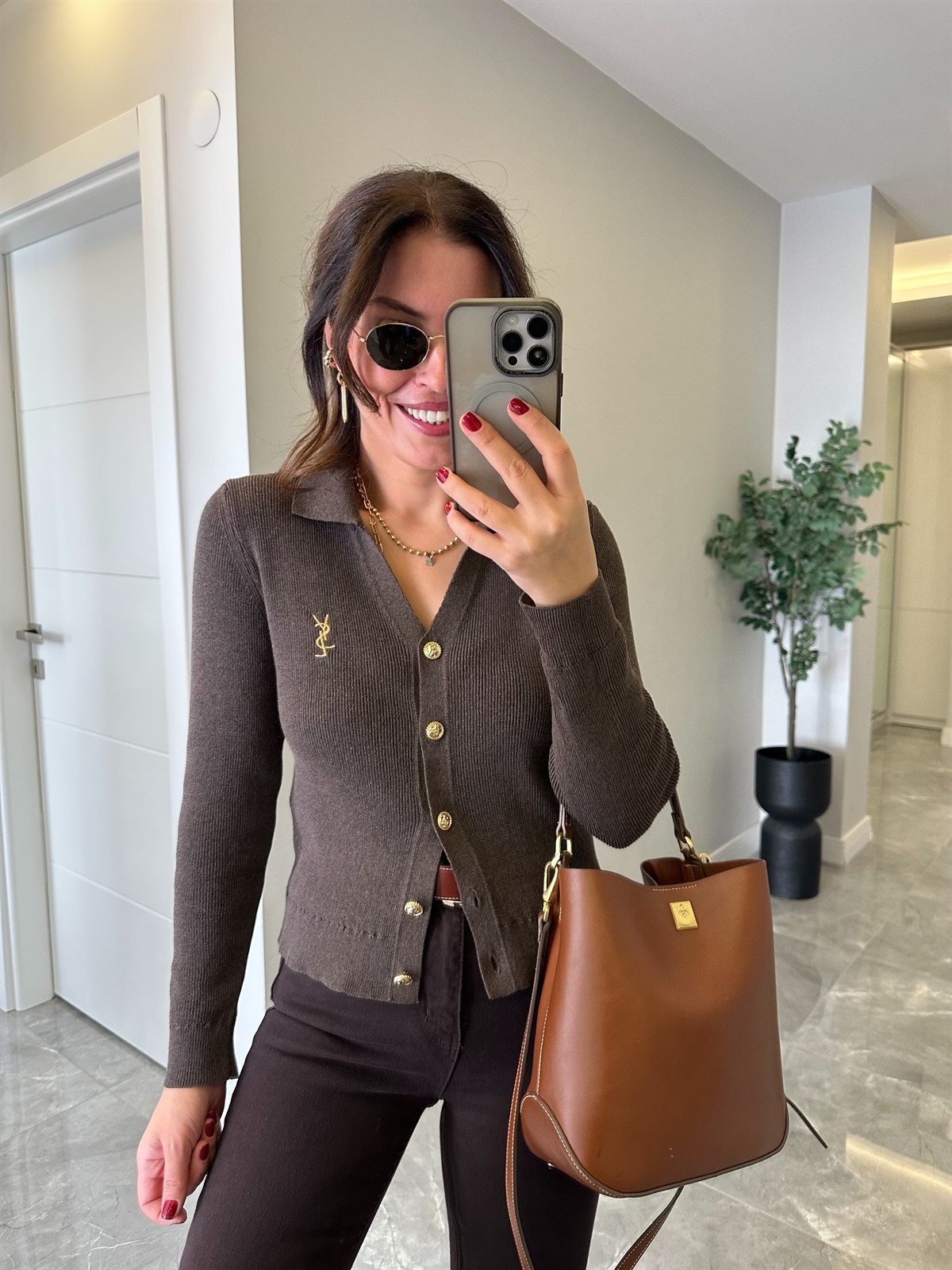 Orjinal Marka Gold Düğmeli Premium Hırka - Kahverengi