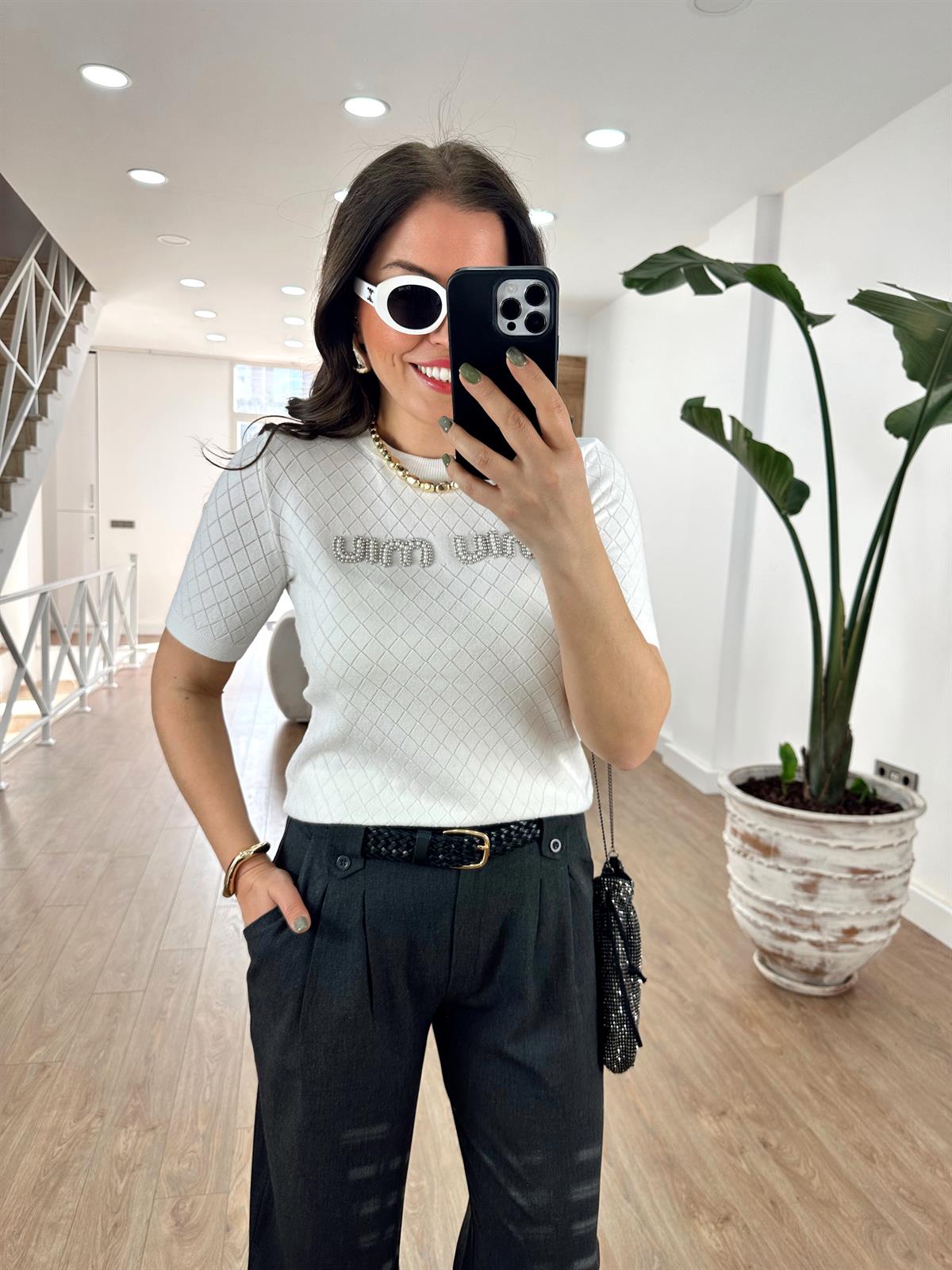 Orjinal Marka İnci Çakımlı Triko-Beyaz