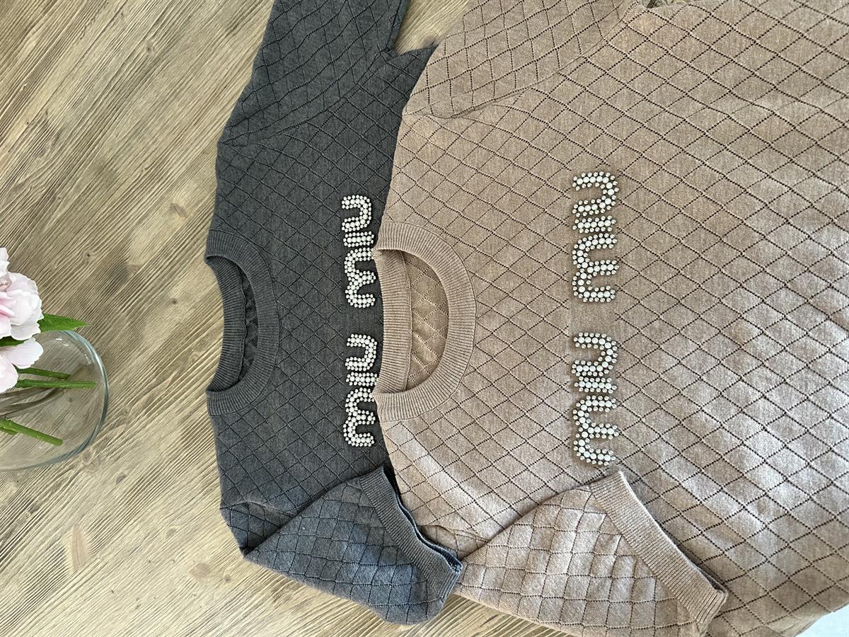 Orjinal Marka İnci Çakımlı Triko-Gri