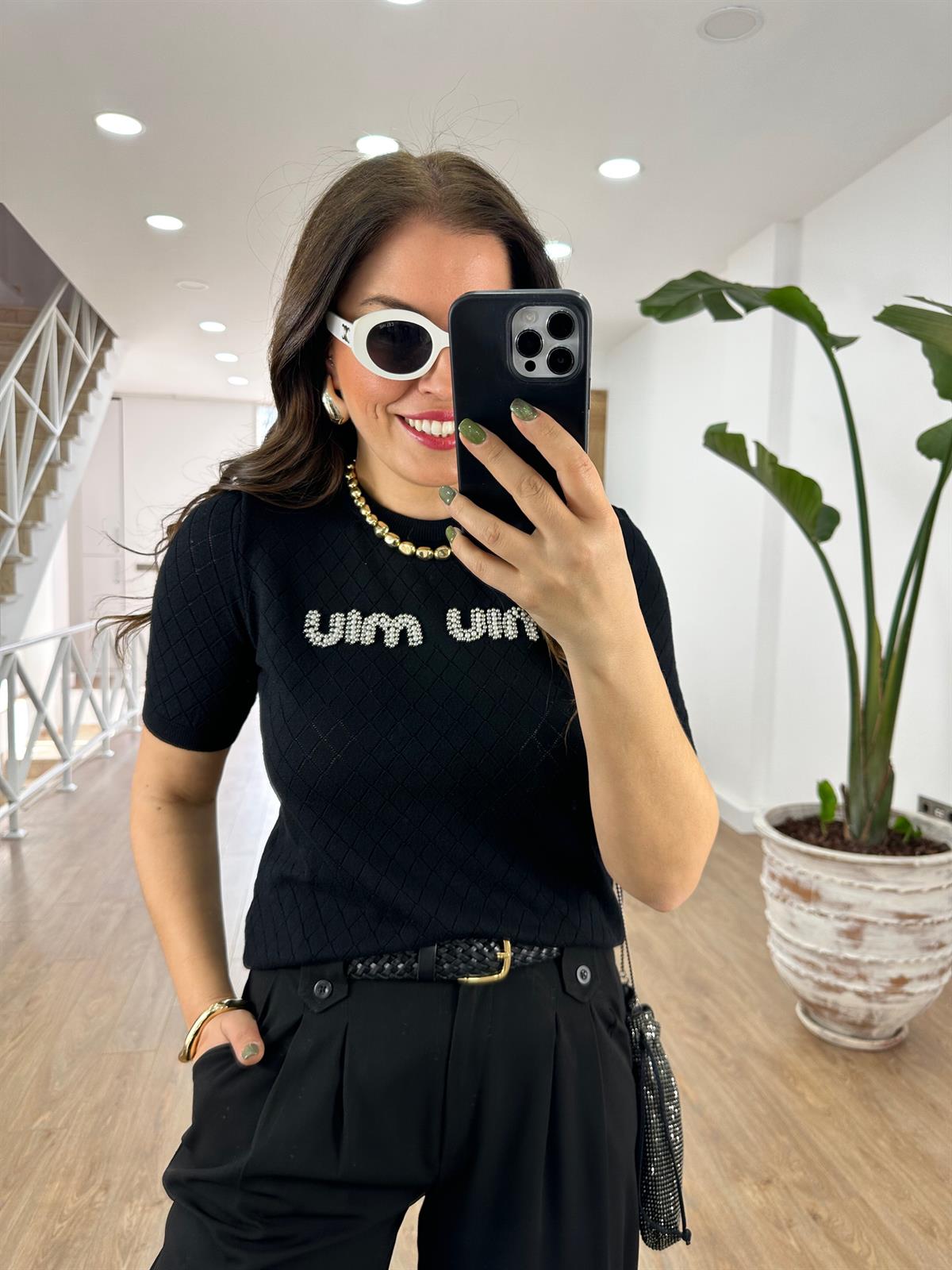 Orjinal Marka İnci Çakımlı Triko-Siyah