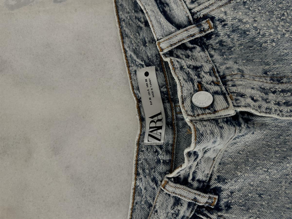 Orjinal Marka Kendinden Dokulu Bol Paça Jean