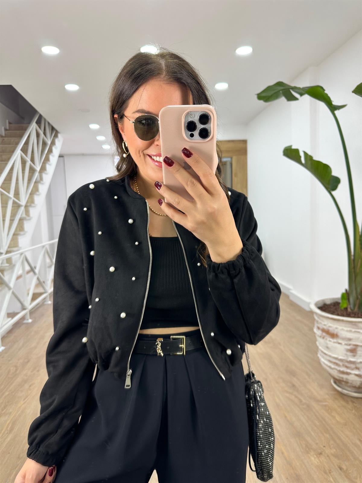 Orjinal Marka Model İncili Süet Ceket