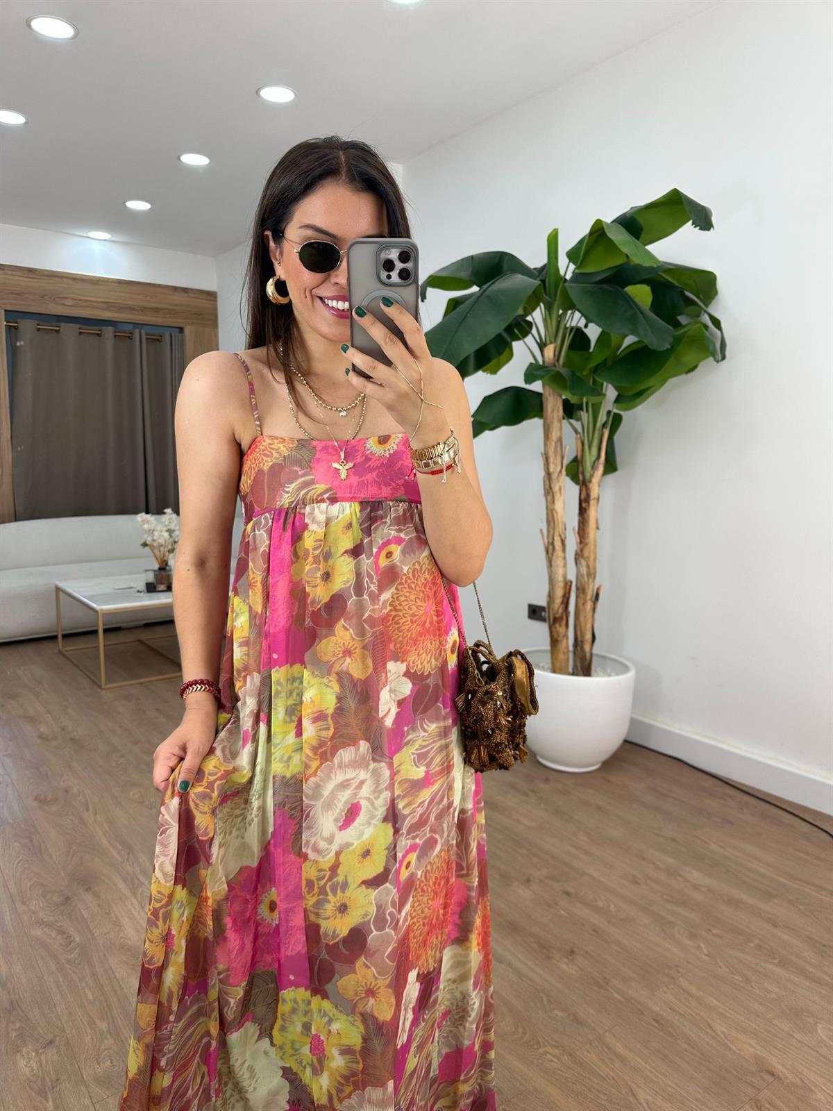 Orjinal Marka Model Şifon Çiçekli Elbise 