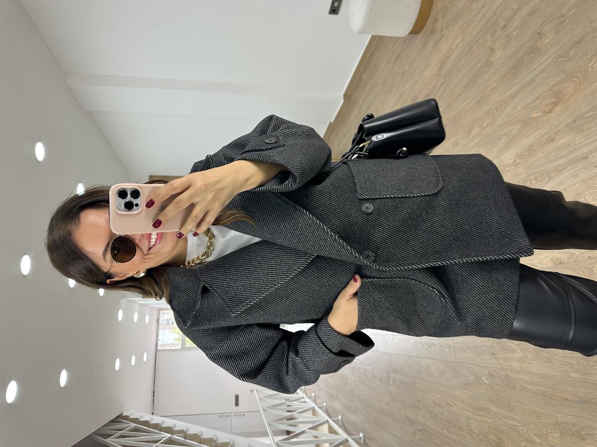 Oversize Kırçıllı Kaban-Siyah