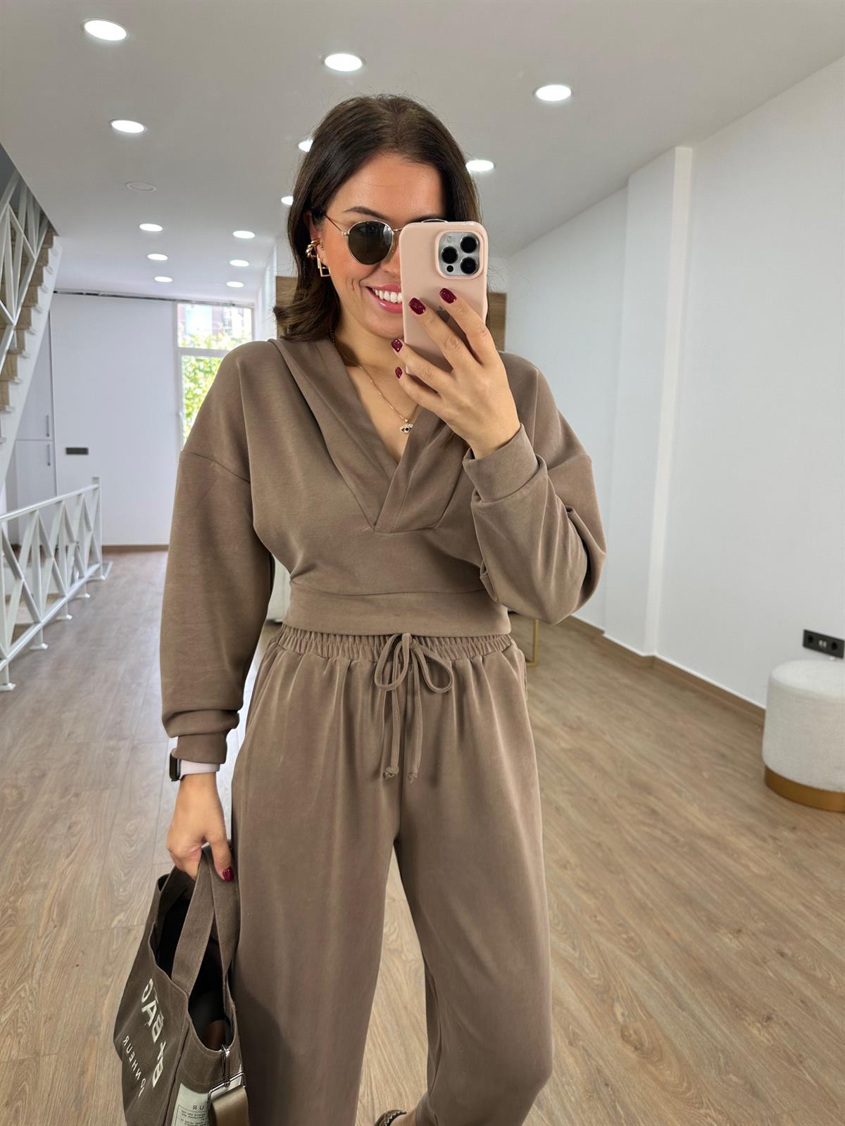 Oysho Kumaş Kapüşonlu Eşofman Takımı-Kahverengi